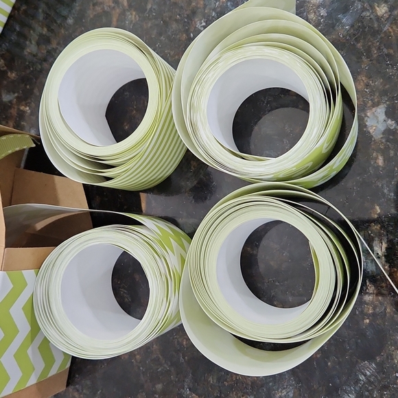 Paper Jacks Paper Ribbon - Picture 2 of 3